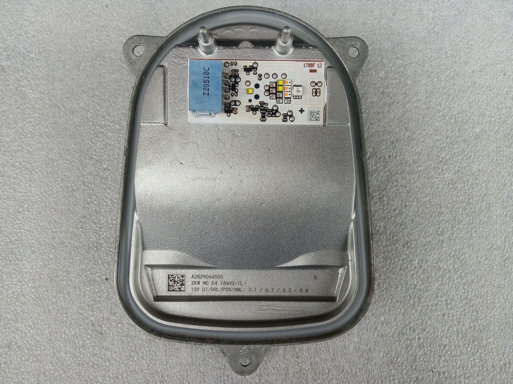 фото №1, Mercedes glc w253 a253 преобразователь модуль led