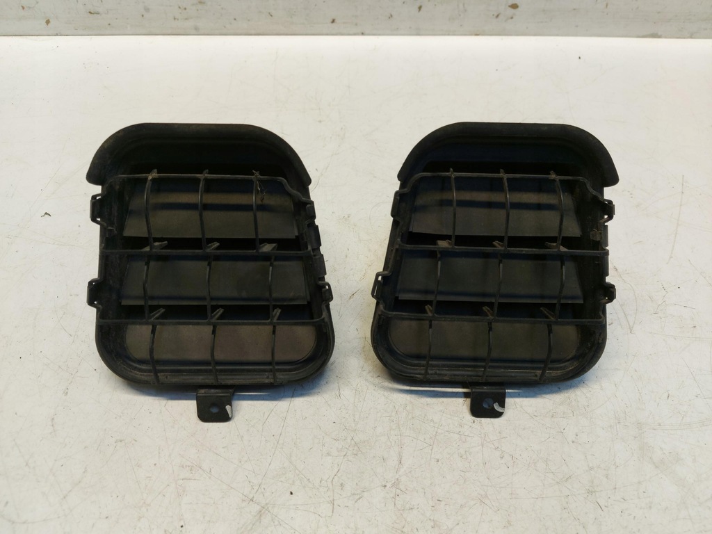 фото №1, Audi a6 c7 allroad решётка обдув 4g9819161