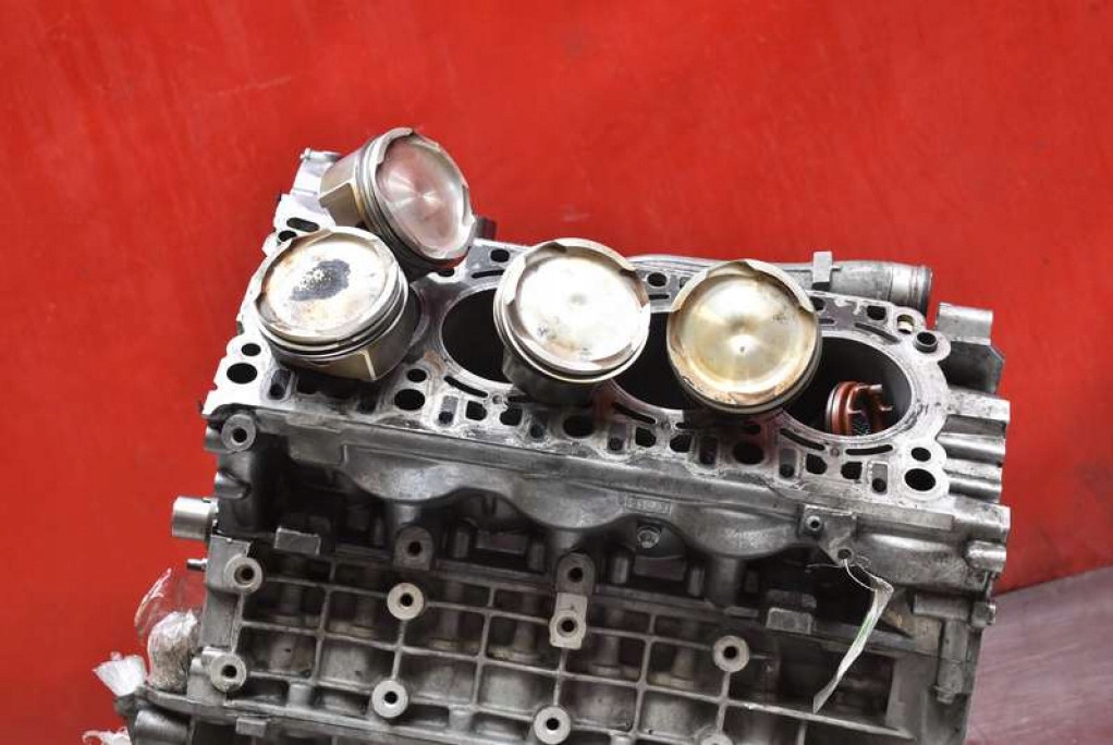 фото №11, Блок dół двигуна wał 9481011117r porsche cayenne 1 i 4.5 v8 turbo 450 km