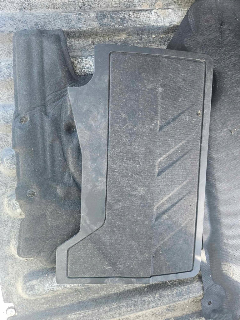 фото №1, C5 aircorss крышка защита двигателя 1.2