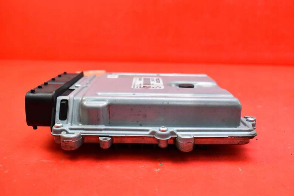 фото №5, Блок керування бортовий комп'ютер двигуна 31336983 volvo v60 1 i 2.0 d3 163 km 10-13