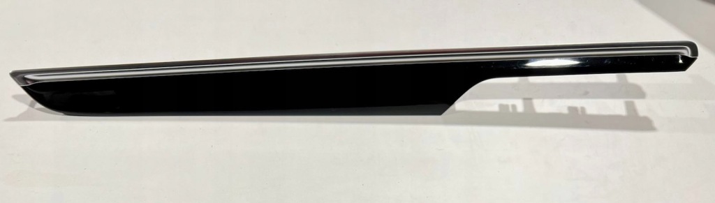 фото №1, Молдинг дверь czarna porsche macan 95b