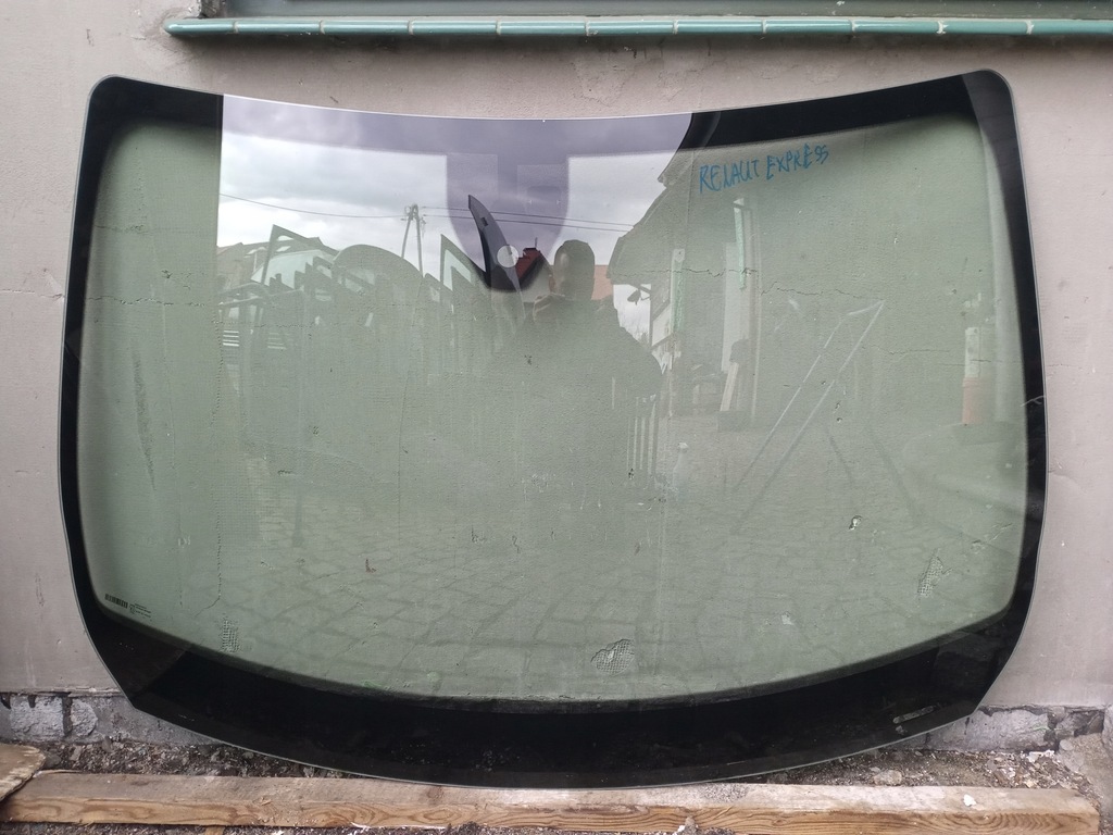 фото №4, Стекло передняя renault express 21r- датчик orygina