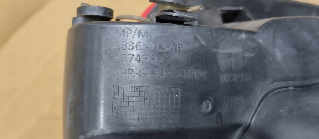 фото №9, Крышка заливной топлива jeepa compass ii 17r- дизель 68365815ab