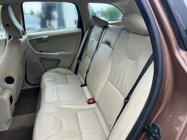 фото №8, Volvo xc60 сиденья заднее сиденье кожа