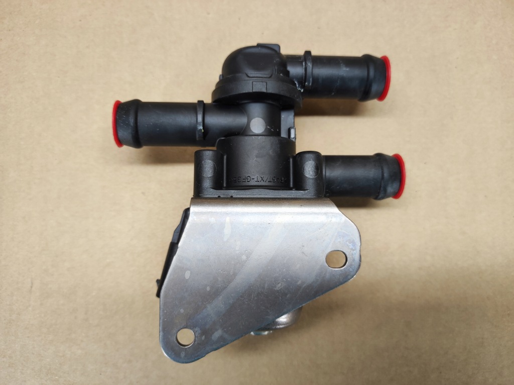 Дополнительная помпа клапан жидкость volvo Цена