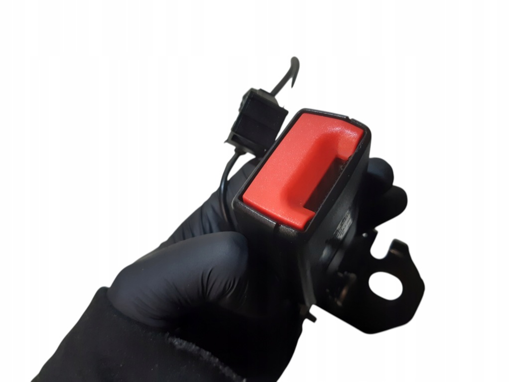 Клипса поперечина правый задний  alfa romeo mito 156080955 Доставка