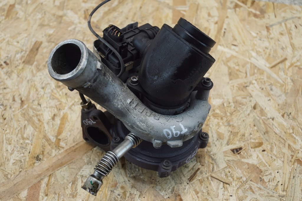 фото №2, Турбонагнетатель audi a4 b8 a5 8t 3.0 tdi 059145722l