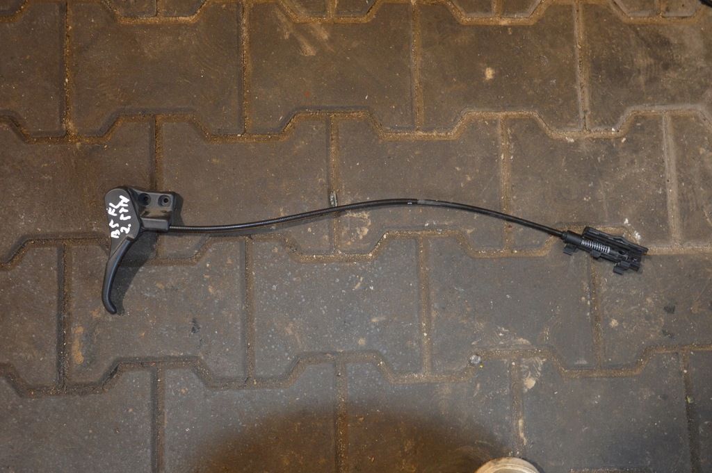 фото №1, Vw passat b5 fl трос капот