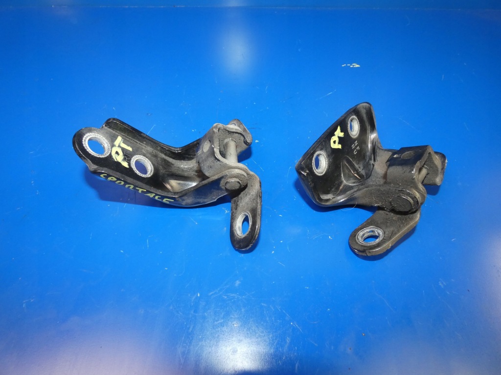 фото №1, Kia sportage iii 10- петля дверь правый задняя kpl