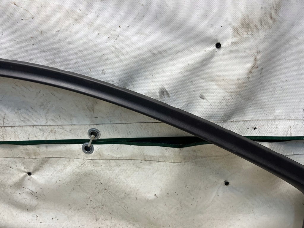 фото №3, Opel crossland x lift рамка защита дверь левый перед 13452115