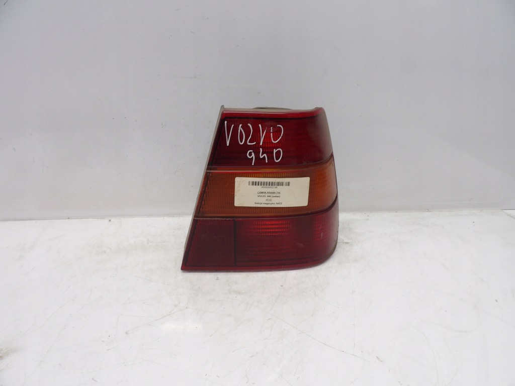 фото №1, Лампа права задня volvo 940
