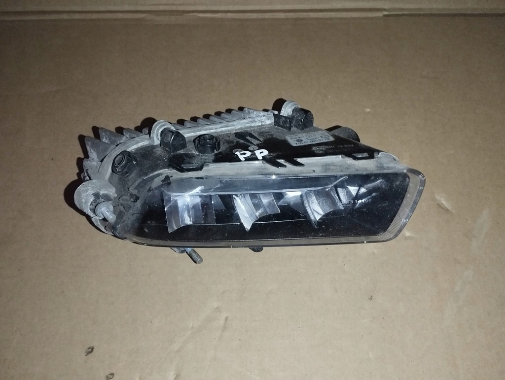 фото №1, Противотуманная фара правый перед vw phaeton lift