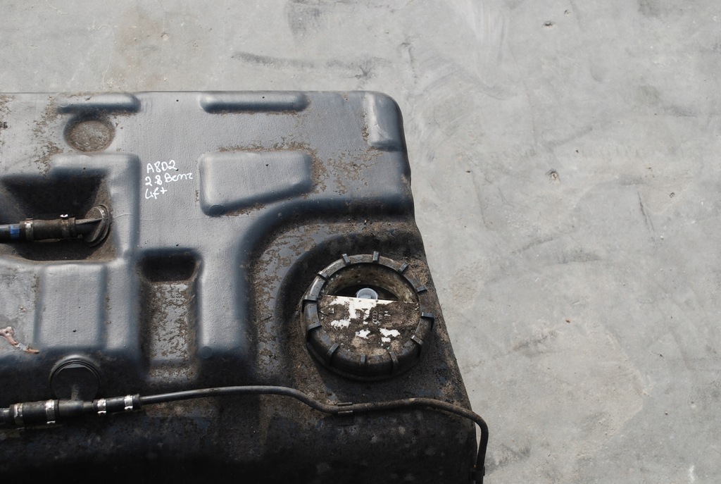 фото №8, Бак топлива audi a8 d2 2.8 lift lubelskie