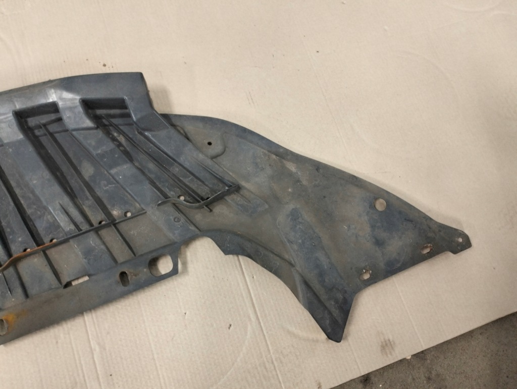 фото №8, Плита защита pod бампер ford c-max mk2 10-15 am51-a8b384-a