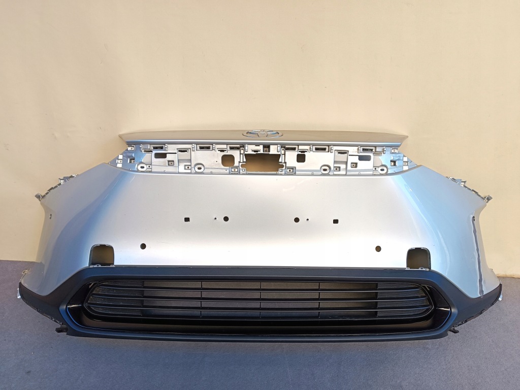 фото №1, Toyota bz4x bz 4x бампер перед передний