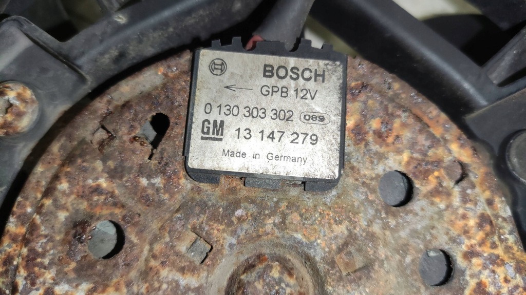 Вентилятор радиатора комплект opel zafira b 13147279 3136613312 100% исправный Цена