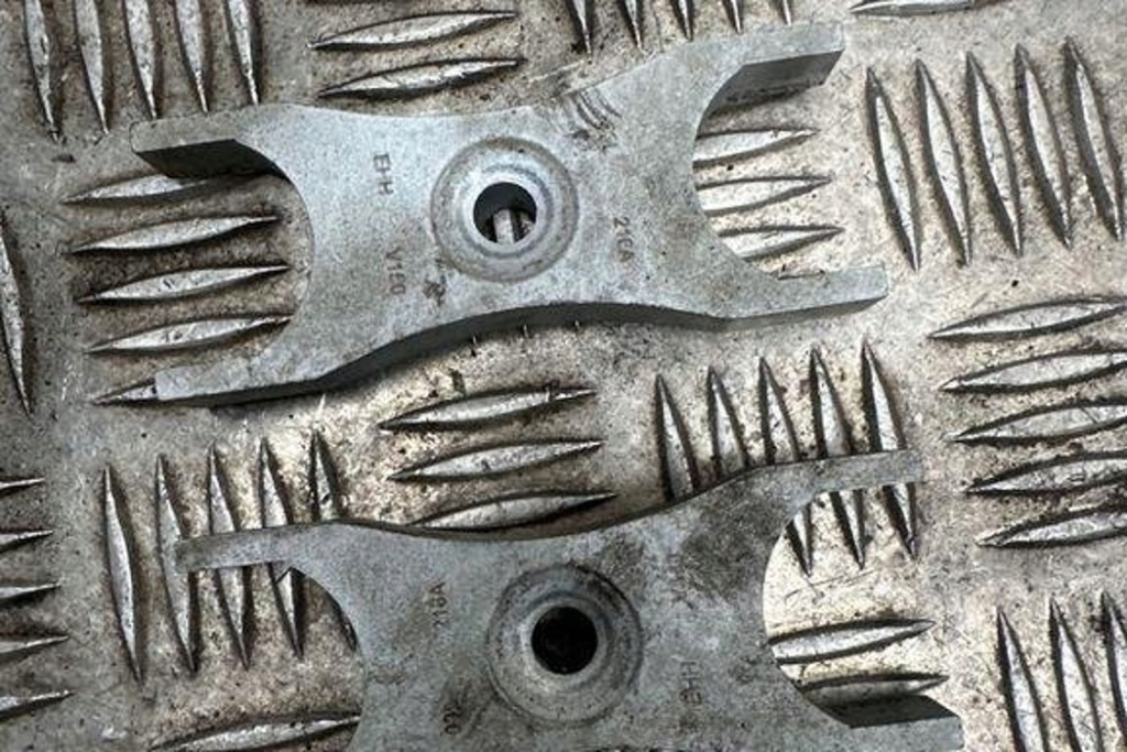 фото №9, Комплект форсунок vw tiguan 5n_ 03l130277 2.0l дизель 81kw 2014