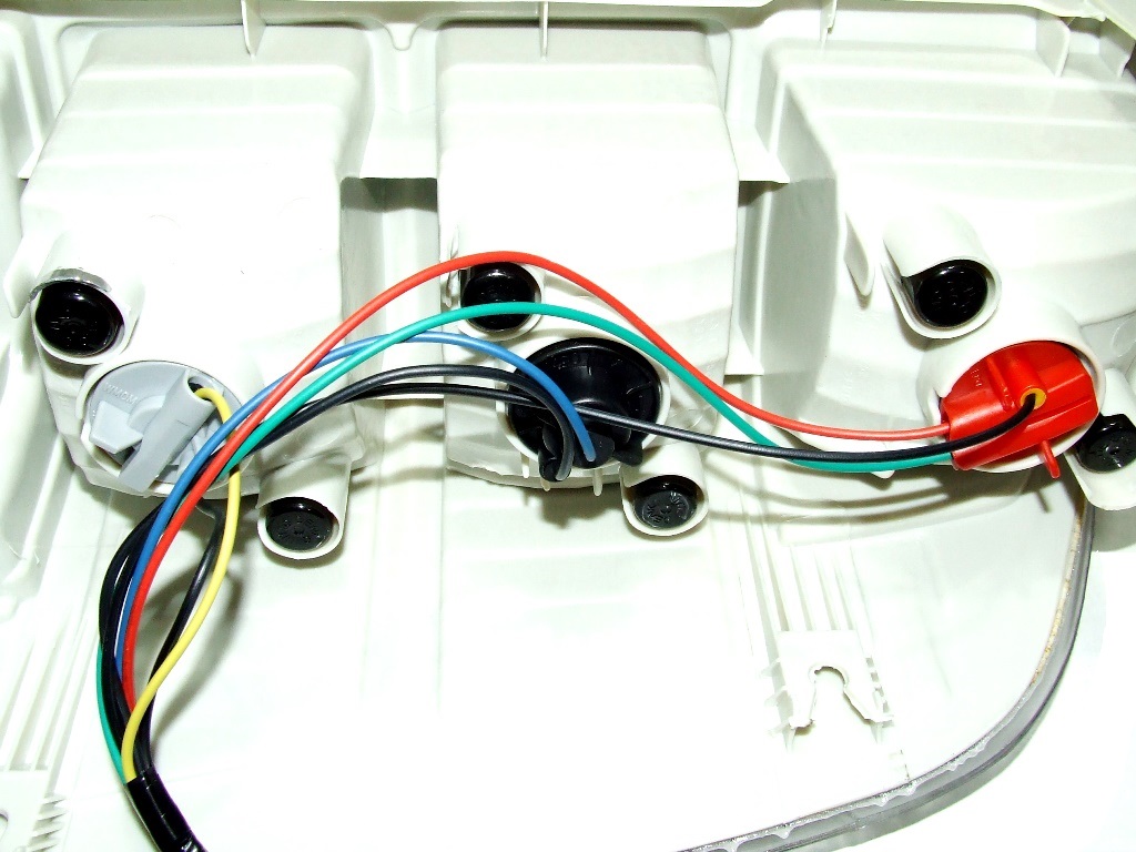 фото №4, Лампа задня ліва ford ranger 2009 - 2012 комплектна