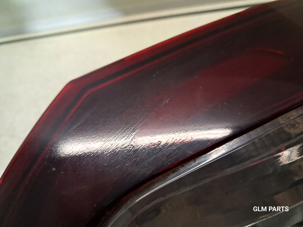 фото №8, Peugeot 308 ii t9 лампа задняя левая + правая хэтчбек