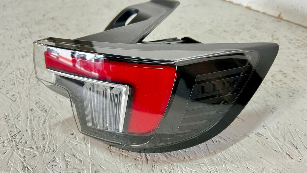 фото №1, Opel mokka ii b лампа задняя led правая 9833721980