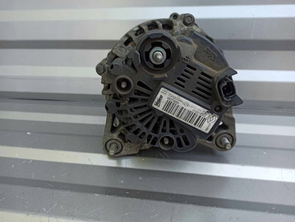 Dacia duster 1 генератор 1.5 dci 2310 038 31 r Доставка