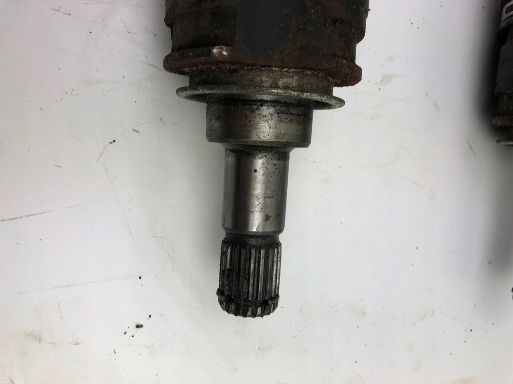 фото №3, Toyota rav4 iv 4x4 привідний вал задня права ліва