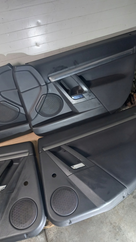 фото №3, Оббивка двері opel vectra c lift kombi 06r