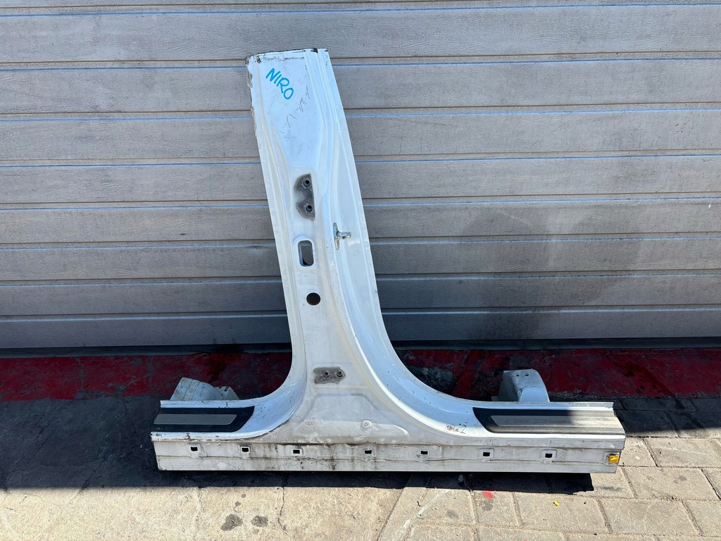 фото №1, Kia niro i блок двигуна поріг правий 18r.