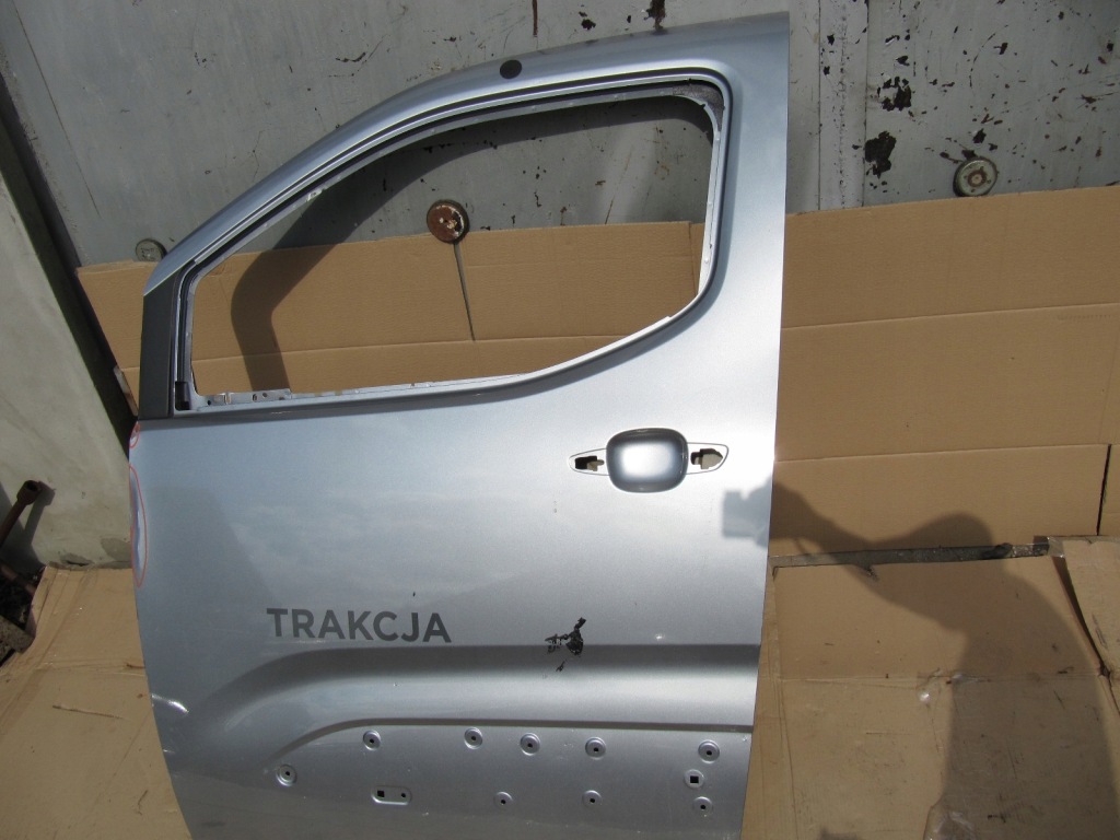 Дверь левая перед передние toyota proace city citroen jumpy expert 3 2 Доставка