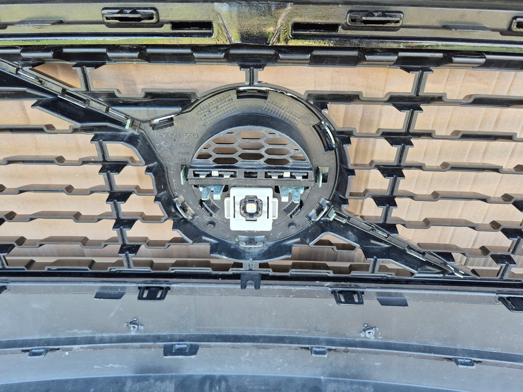 фото №13, Volvo v90 r-design 16-20r . бампер перед a688