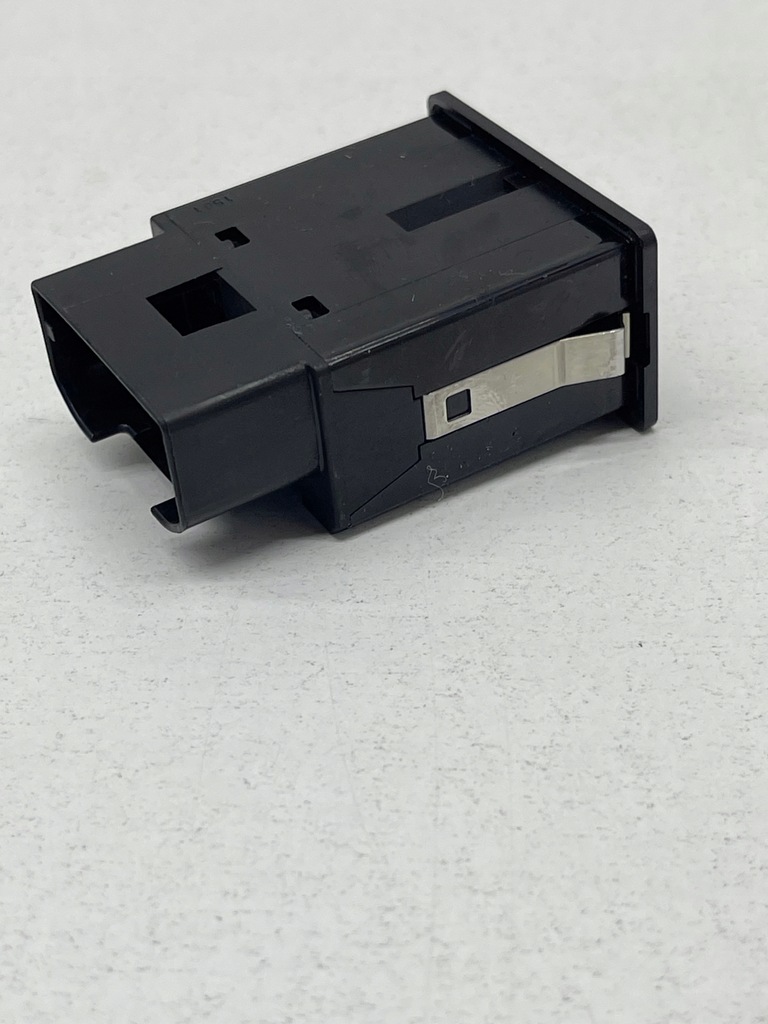 фото №7, Audi a6 c7 переключатель подушек воздушных подушка безопасности