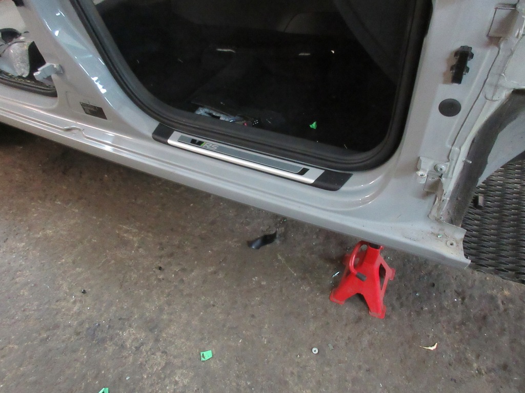 фото №1, Skoda octavia iii 5e поріг правий блок двигуна lf7a