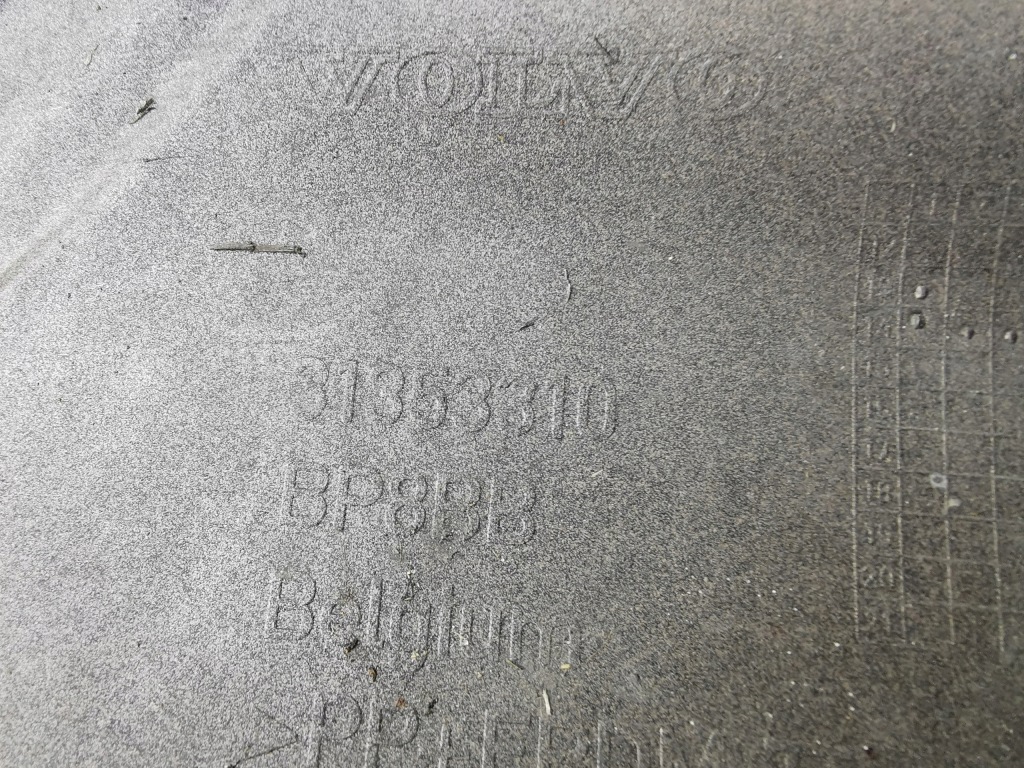 Volvo v40 cross country 12- бампер передний 6xpdc омыватель b.ładny Недорого