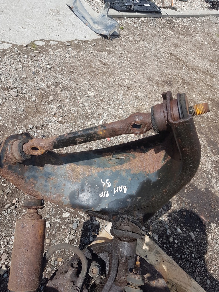 фото №9, Dodge ram 94- поворотный кулак рычаг левый правый перед