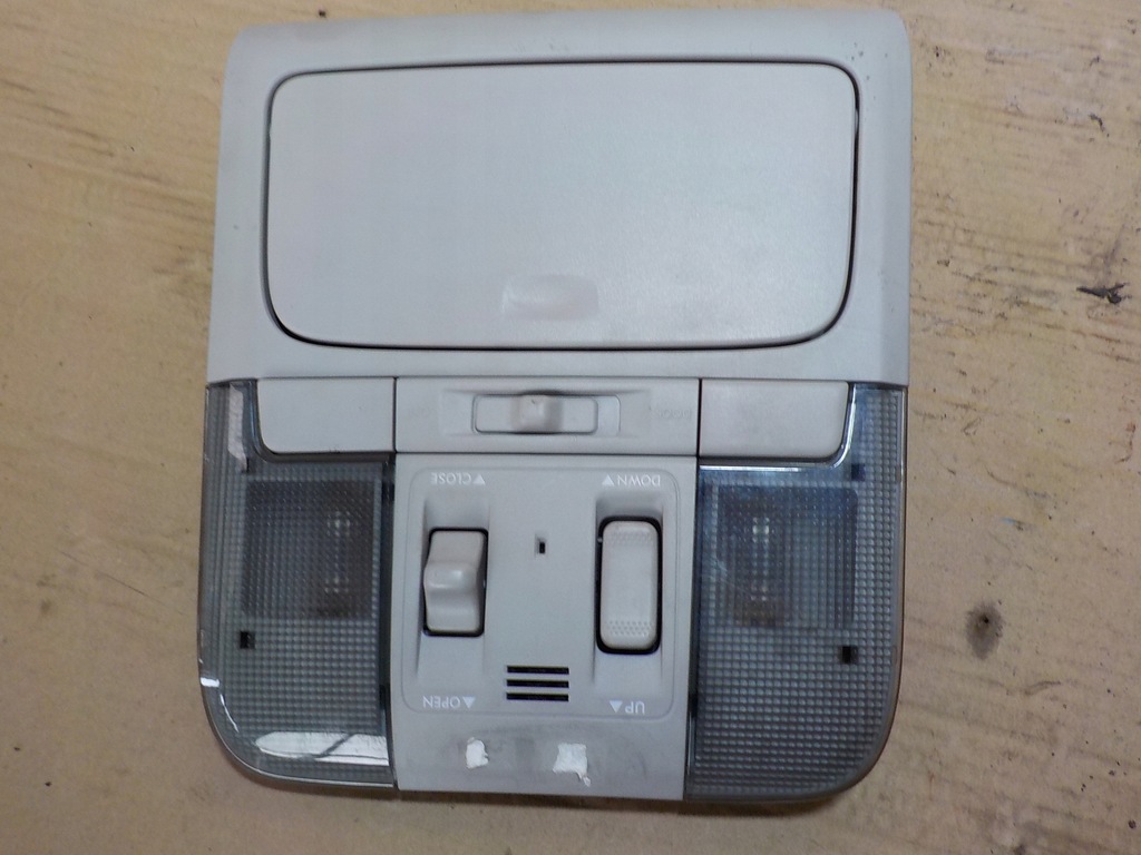 фото №1, Subaru legacy awd 2.0d лампа потолочный vc12083