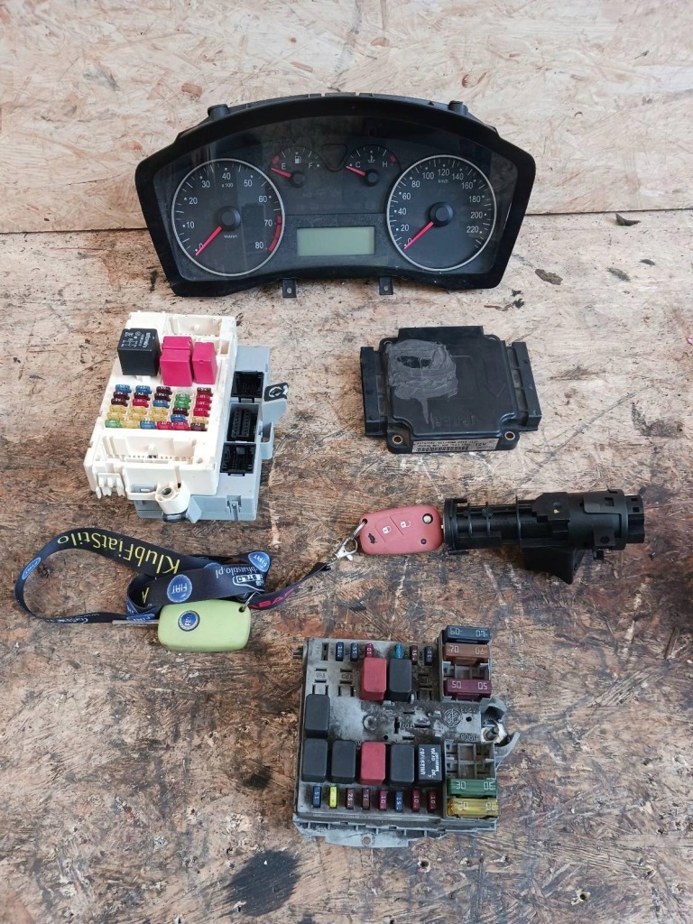 Купити Набір стартовий fiat stilo 1.8 46791885