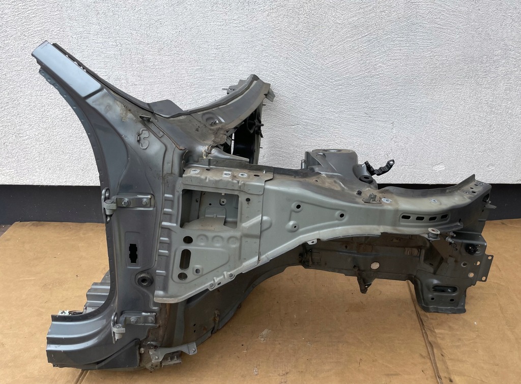 фото №1, Volvo xc60 ii чверть правий перед лонжерон підкрилок