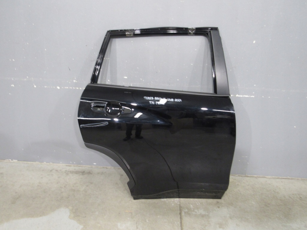 фото №4, Toyota rav 4 v 2018-2025 дверь правое задняя