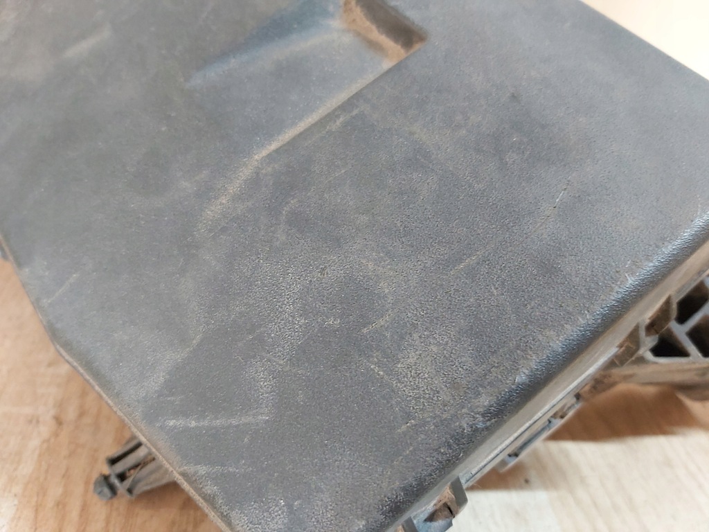 фото №4, Toyota auris i lift 1,33 корпус запобіжників