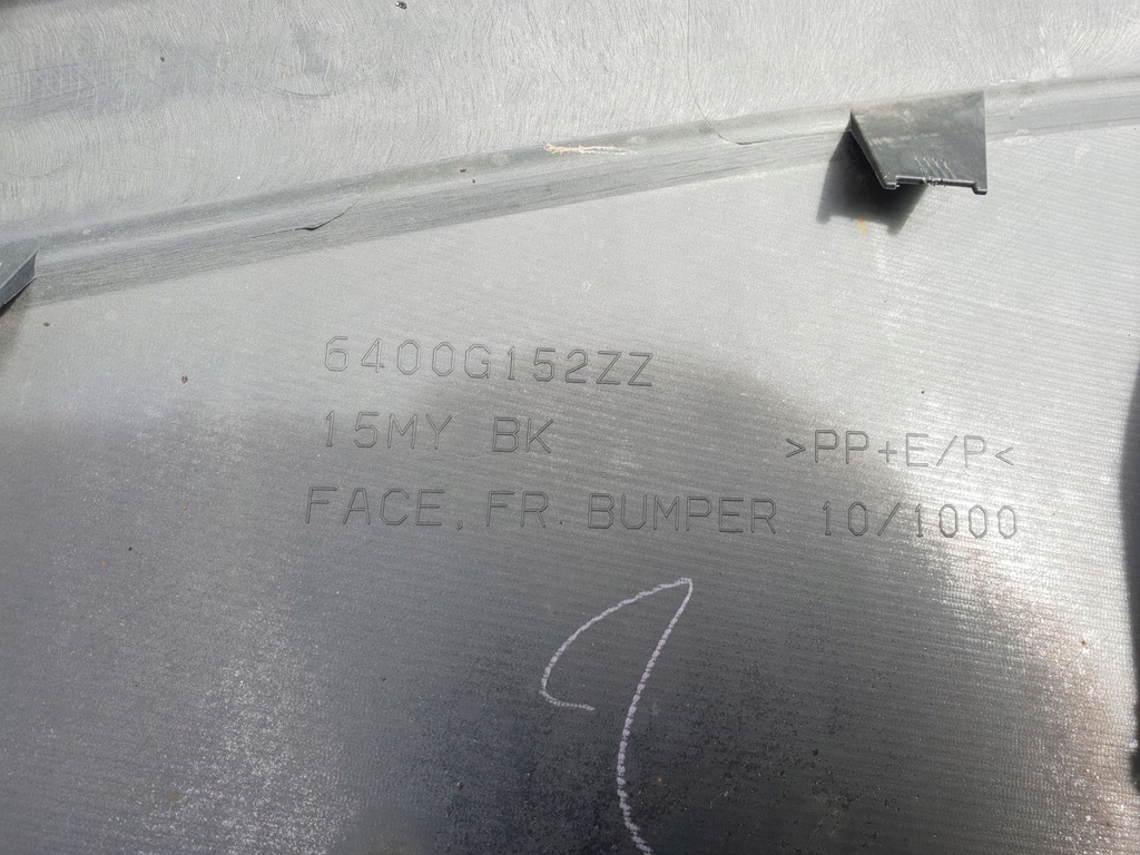 фото №16, Mitsubishi pajero iv lift 15-21 бампер перед передній омивачі 6400g152zz