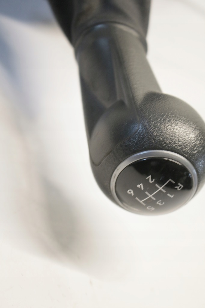 фото №10, Volkswagen оригинальный номер 1q0711049c выборщик передач