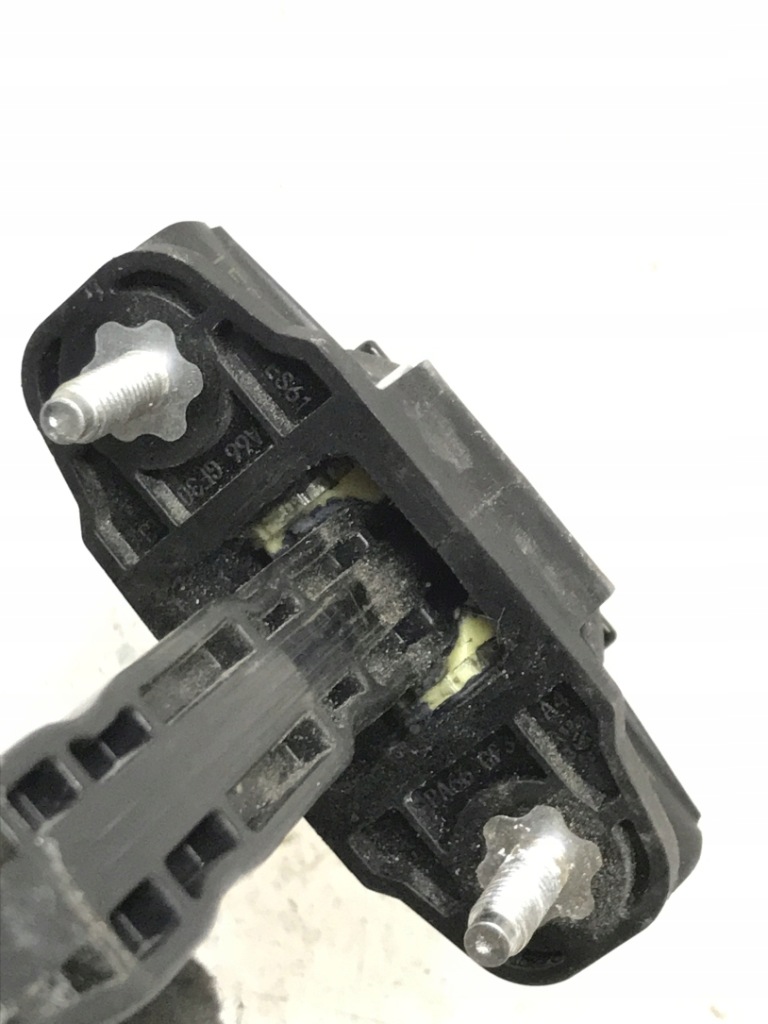 Tesla model y ограничитель дверь rh lh 1500682-00-b с Разборки