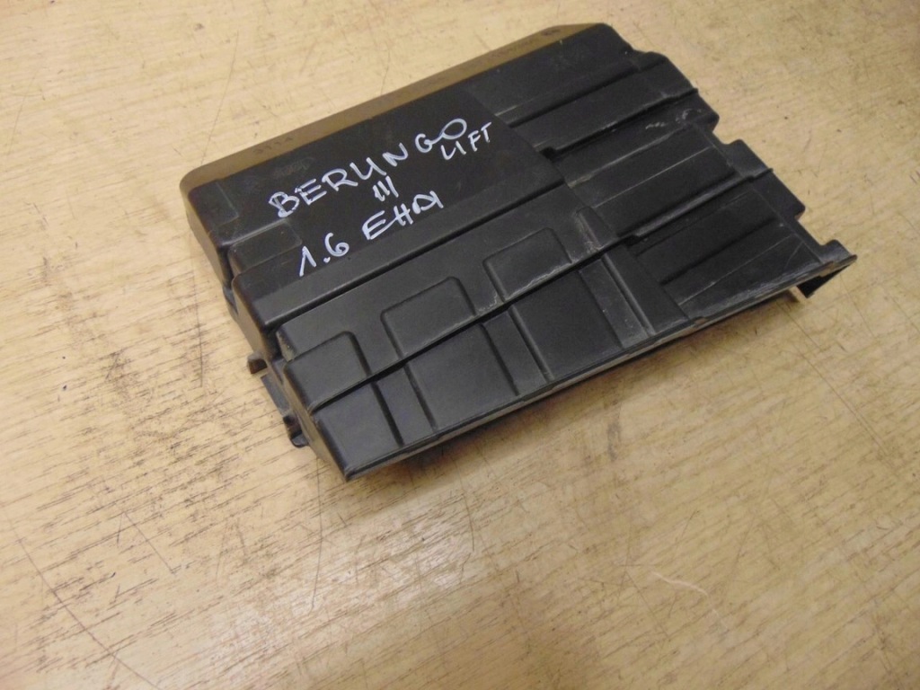 фото №2, Корпус модуля запуск стоп citroen berlingo iii