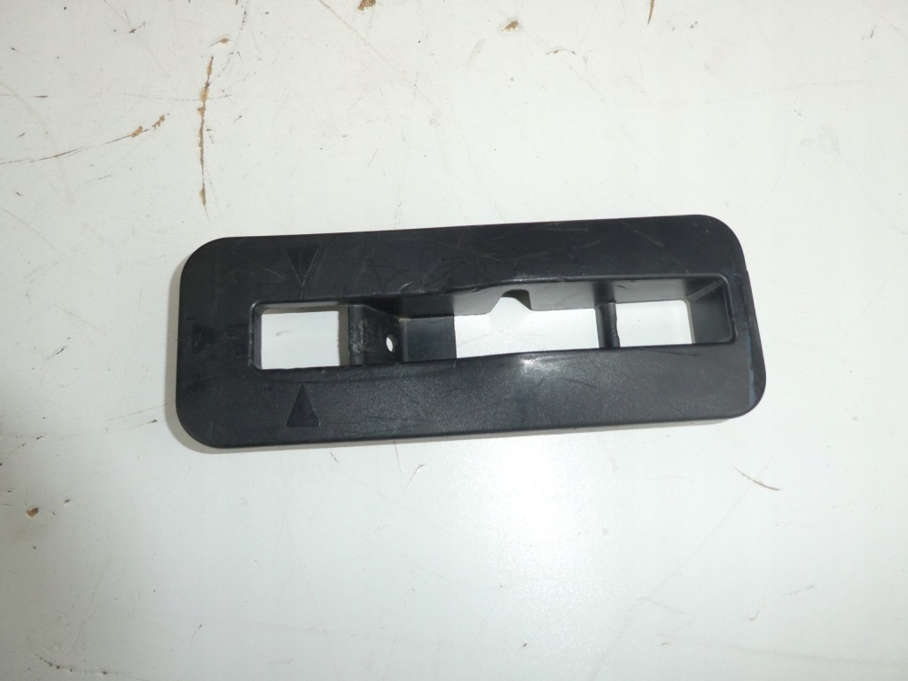 фото №1, Vw caddy iii захист пластик сидіння 2k5883089