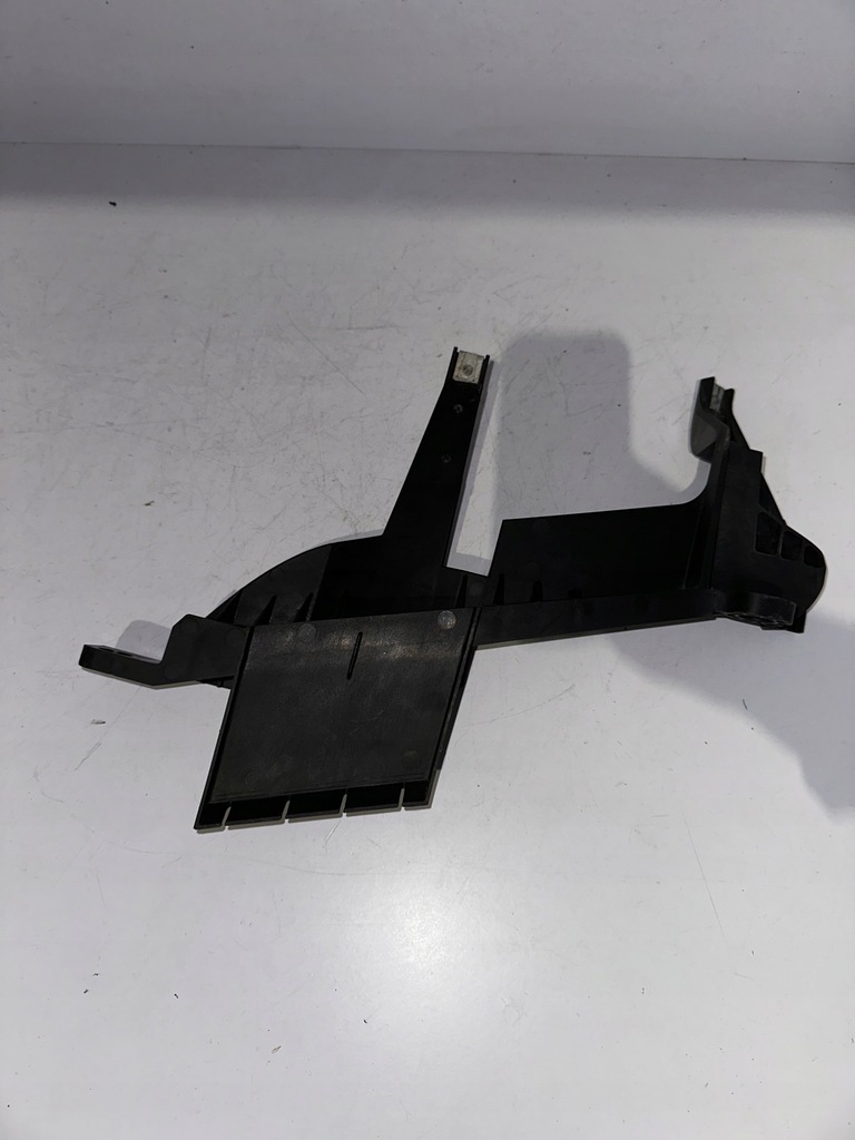 фото №1, Направляющая лампы левый перед bmw 5 e60 e61 15873700