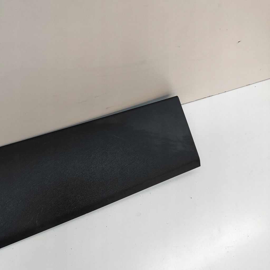 фото №6, Audi q4 sportback e-tron 2023 обшивка / оббивка задній кришки багажника