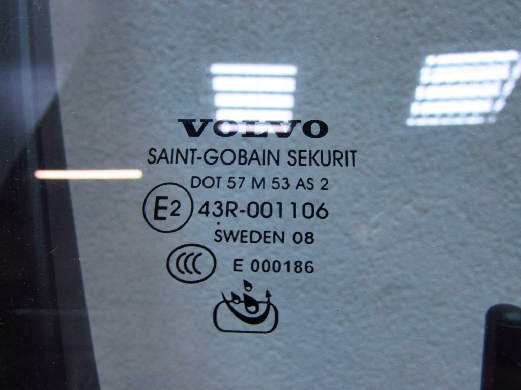 Volvo s80 v70 3 xc70 06-16 двері перед передні праве комплект  до встановлення Зі Шроту