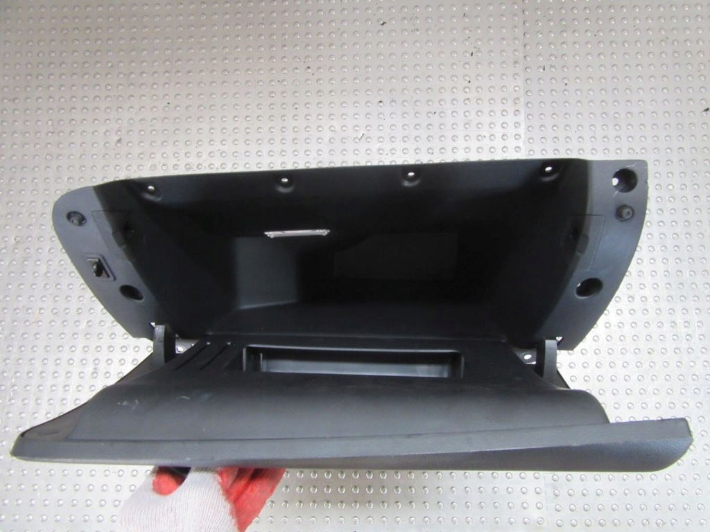 фото №10, Ssangyong korando iv 2022 бардачок пасажира europa