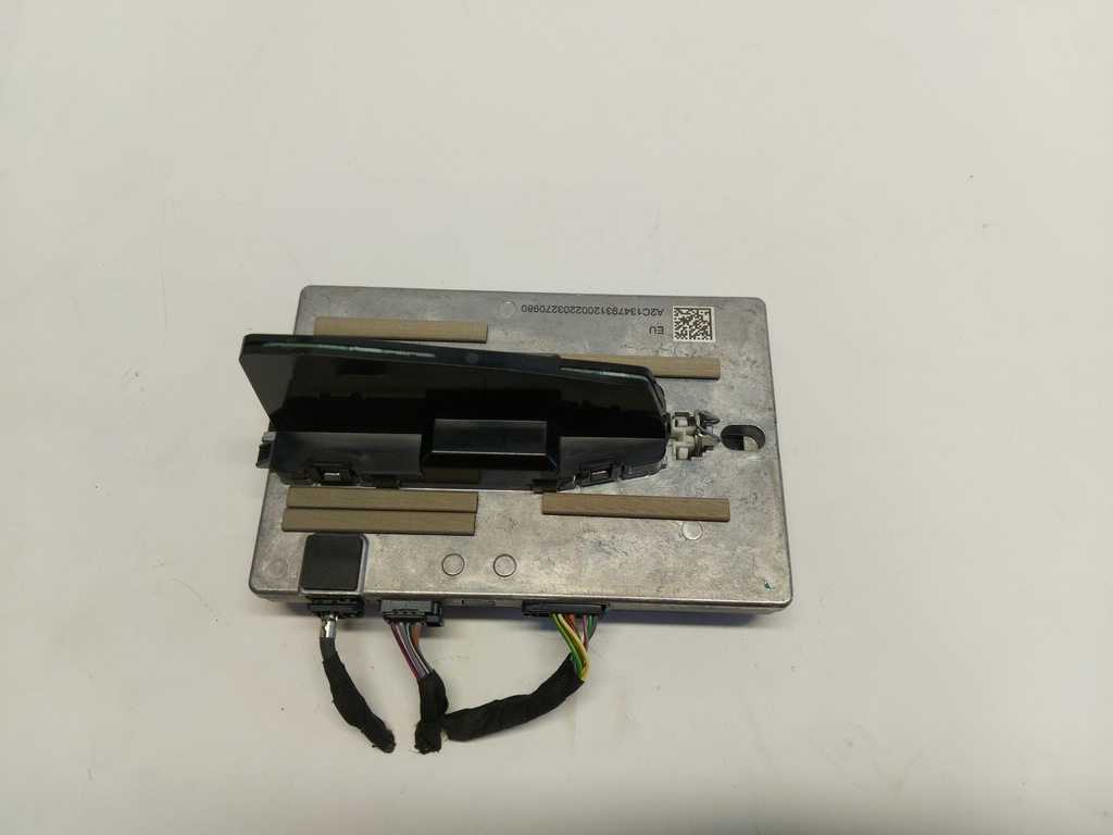 фото №1, Volvo xc40 lift модуль антенна gps 32334071